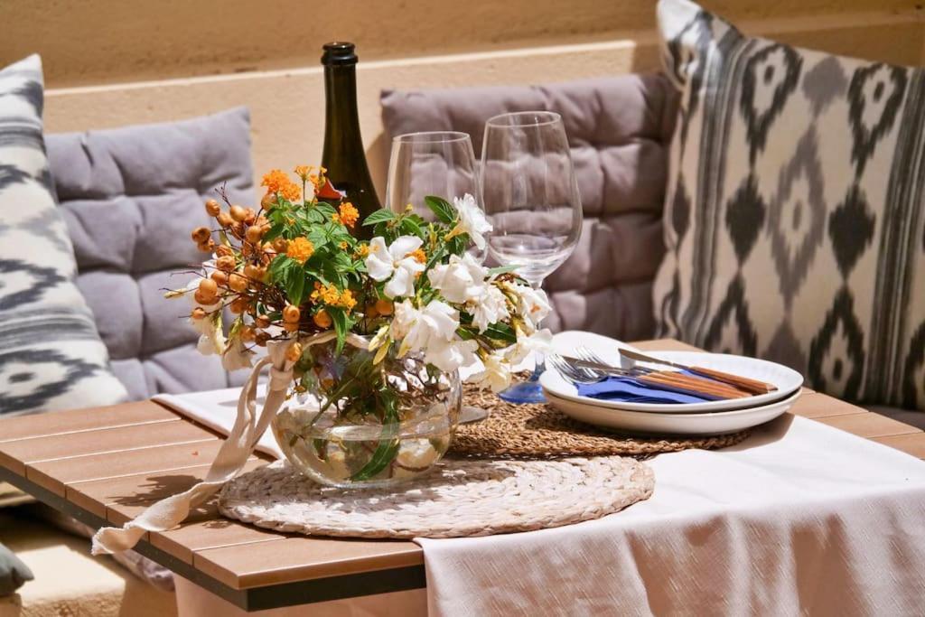 Marilla 2,design Und Stilvoll,xxl Pool,wifi, Klima Apartment *